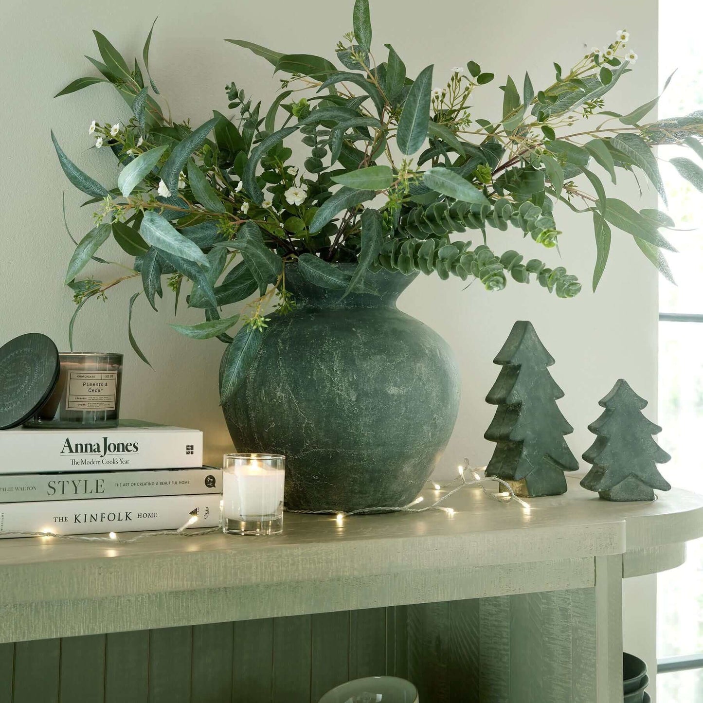 Amalfi Grey Vase | Bring Sophistication to Your Space with the Amalfi Grey Vase Description Transform your dining room into a haven of elegance with the Amalfi Grey Vase. Crafted from the finest ceramic, this exquisite piece is designed to elevate your ho