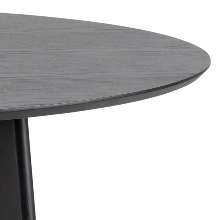 Roxby Round Dining Table